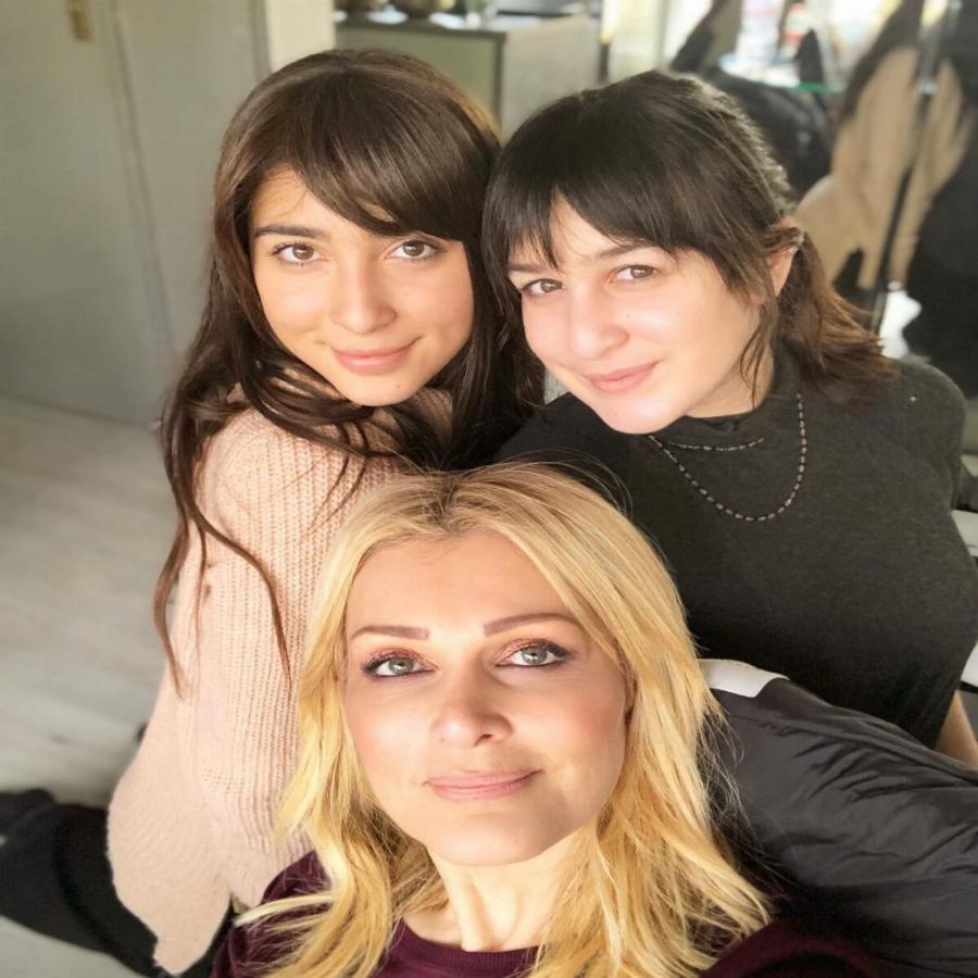 Η Νατάσα Θεοδωρίδου αποκαλύπτει: «Μετά το διαζύγιο δεν έχει μπει ποτέ άνδρας στο σπίτι με τις κόρες μου. Ήταν μια αρχή μου»