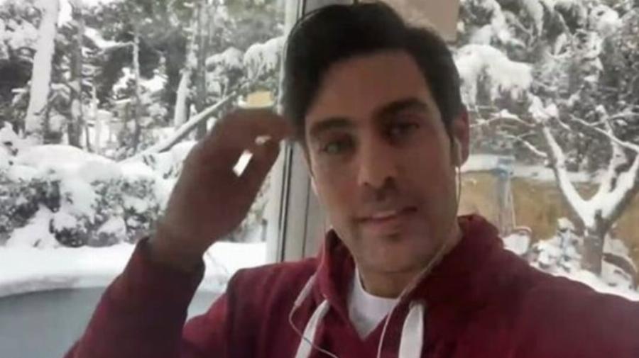 «Πάγωσε η πισίνα μου»: Το πολυτελές σπίτι του Κώστα Μαρτάκη και η μεγάλη πισίνα που έγινε πίστα για πατινάζ