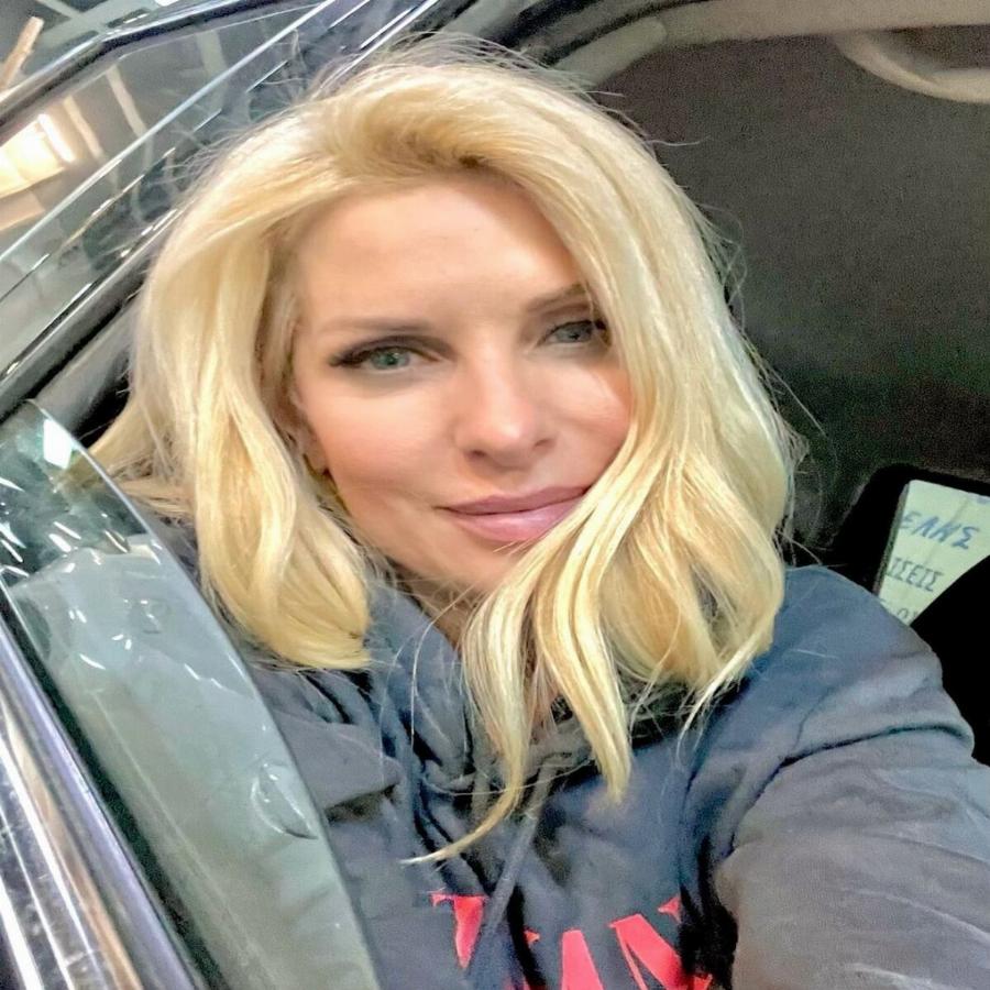 Σούσουρο με τη Ελένη Μενεγάκη: Μετά από 8 χρόνια πήγε γυμναστήριο και όλες έμειναν με το στόμα ανοιχτό με αυτά που φορούσε