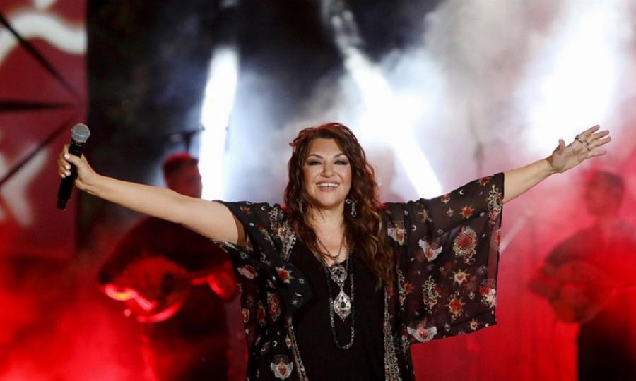 «Το Καιτάκι 48 κιλά, ουάου»: Η Καίτη Γαρμπή νοσταλγεί το παρελθόν με μια φωτογραφία από τα παλιά