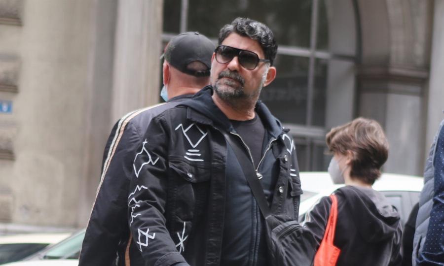 Κάνει το γύρο του διαδικτύου: Ο Ιατρόπουλος σχολιάζει τους Βανδή – Μπισμπίκη και ρίχνει το Ίντερνετ