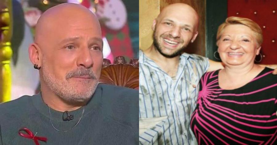 Νίκος Μουτσινάς για το coming out: «Της είπα “μαμά είμαι γκέι” και είπε “επιτέλους είμαι η μοναδική γυναίκα στη ζωή του”»