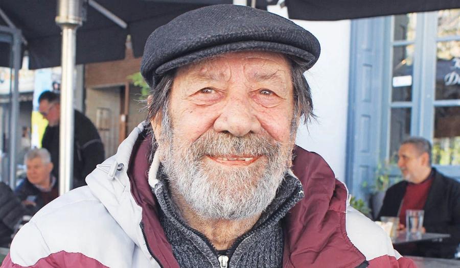 Συγκλονίζει ο Νίκος Κάπιος: «Έτρωγα μια χούφτα κουκιά με νερό για να χορτάσω, εύχομαι να μην τα ζήσει κανείς αυτά»