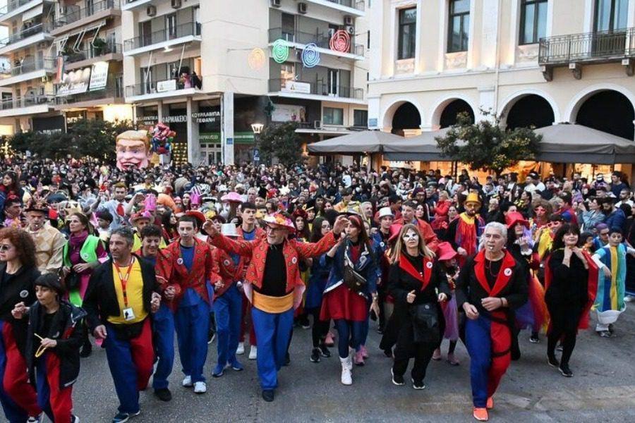 Χαμός στην Πάτρα: 600 άτομα στα νοσοκομεία, ο τραγικός απολογισμός του Καρναβαλιού