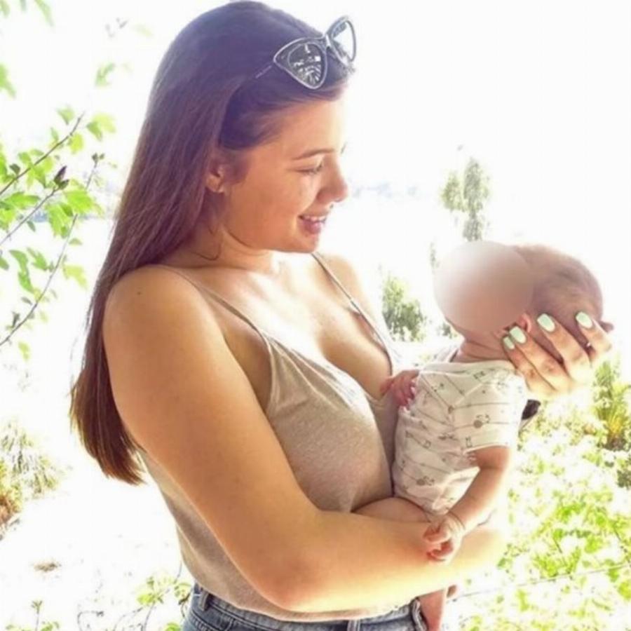 Επέστρεψε η μητέρα της Καρολάιν στην Αλόννησο χωρίς τη Λυδία: Η αντίδραση των γονιών του Μπάμπη Αναγνωστόπουλου