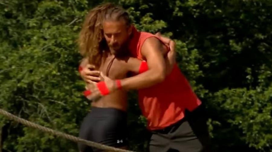 Δεν έχουν τέλος οι αποκαλύψεις: Ο Μάριος Πρίαμος συνευρέθηκε ερωτικά με τρεις παίκτριες στο Survivor