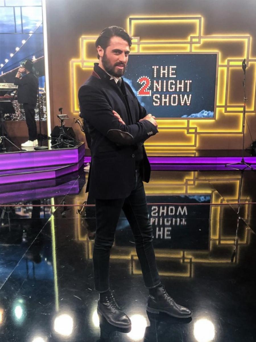 Μελαχρινός με μούσια και μοντέλο: Αυτός είναι ο νέος κούκλος σύντροφος της Βίκυς Κουλιανού