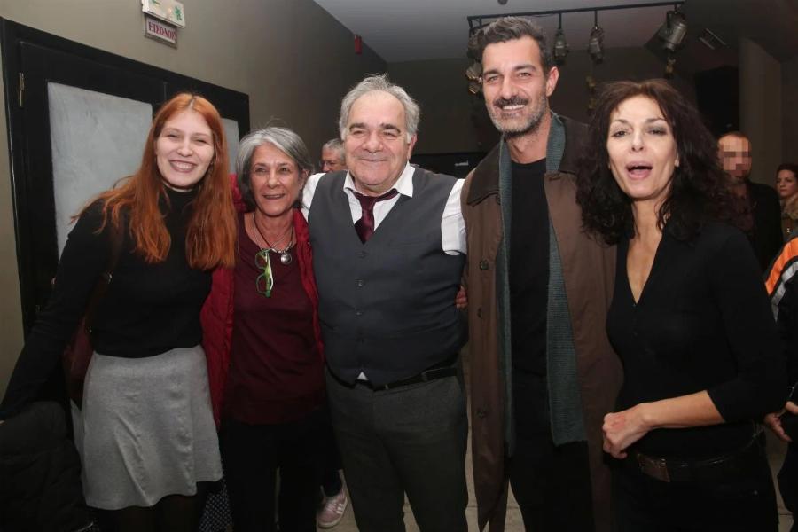 Ψηλός αεροπόρος και ένας κούκλος: Αυτός είναι ο “άγνωστος” γιος του Γιάννη Μποσταντζόγλου, ο Μέντης και η ομοιότητα με τον πατέρα του