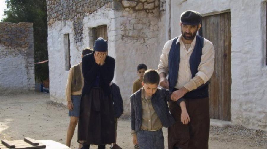 Μεγάλωσε και έγινε αγνώριστος: Ο μικρός Δημήτρης από «Το Νησί» έγινε 22 ετών και είναι άλλος άνθρωπος