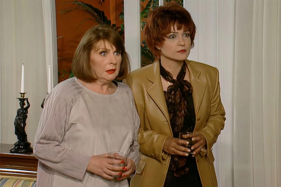 Δεν τον είχε πάρει χαμπάρι κανείς: 27 χρόνια μετά διέρρευσε η σκηνή στο Ντόλτσε Βίτα που ο Λιάγκας κάνει τον κομπάρσο