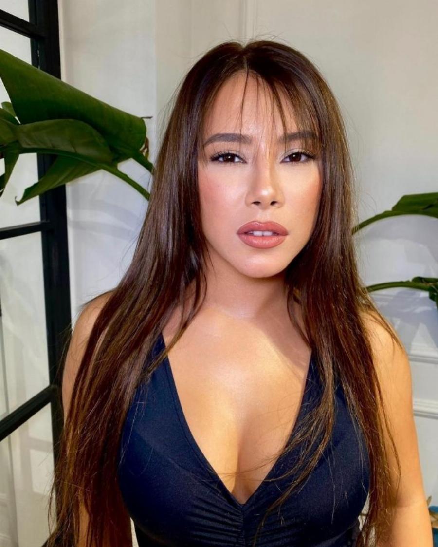 Μοιάζουν σαν δύο σταγόνες νερό: Η 19χρονη κόρη της Πάολα, άλλαξε τελείως τα μαλλιά της και εκτός από φοιτήτρια είναι και Tik Toker