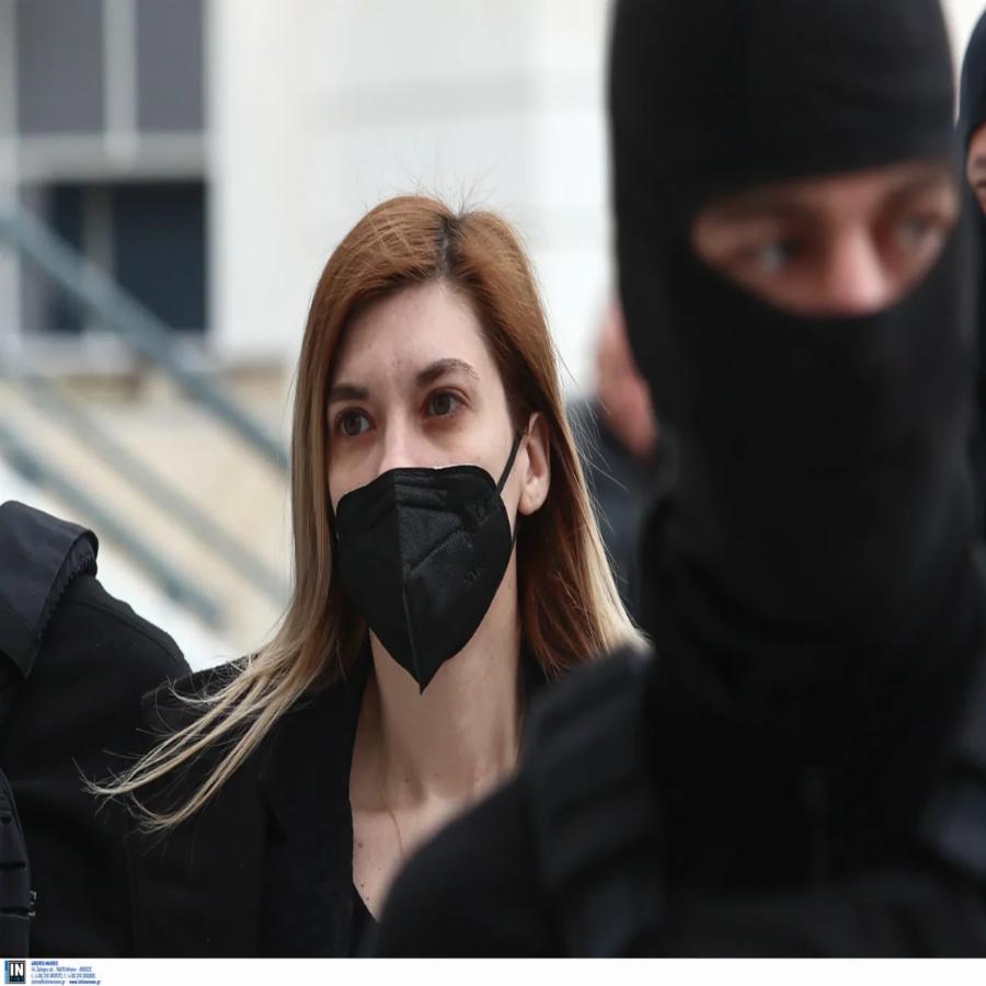 Ο γιατρός της Τζωρτζίνας «τελειώνει» τη Ρούλα Πισπιρίγκου: «Η μικρή μου είπε ότι θέλει να φάει, ανεξήγητη η ανακοπή»