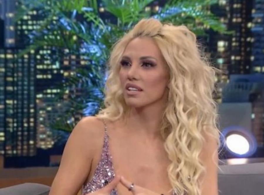 «Είχε πεθάνει και ξύπνησε στα χέρια μου»: Η Σάσα Μπάστα για το τάμα στον Άγιο Εφραίμ και το θαύμα που έζησε με τον αδελφό της