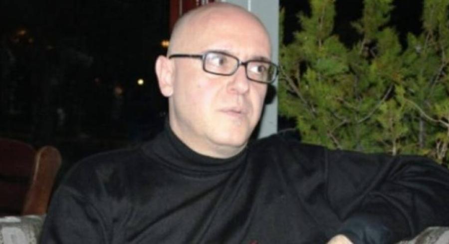 «Αυτός ο κόσμος ήταν σταυρός για σένα»: Βρέθηκε νεκρός διάσημος Έλληνας συνθέτης και τραγουδιστής