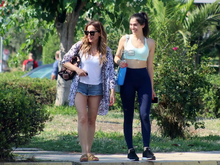 «Χτίζει» σώμα η Μελίνα Νικολαΐδη: Η φωτογραφία από το γυμναστήριο με κοιλιακούς φέτες που μας άφησε άφωνους