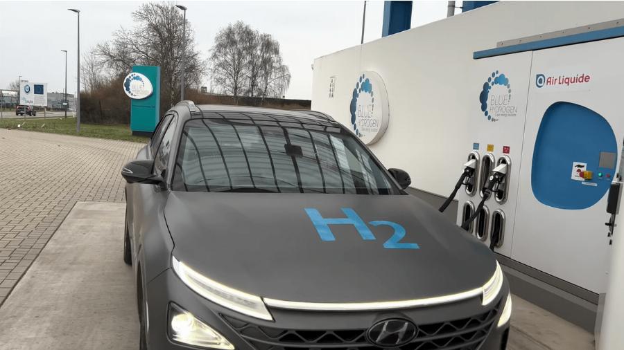 «Καθαρό νερό αντί για καυσαέριο»: Για πρώτη φορά στην Ελλάδα αυτοκίνητο υδρογόνου