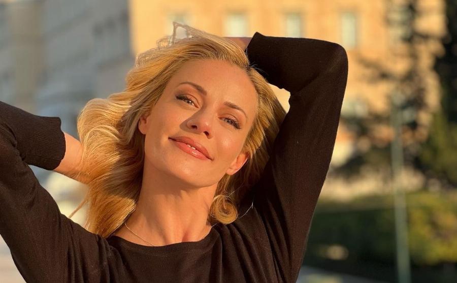 «Βυθισμένη στη θλίψη έπιασα πάτο»: Οι δύσκολες στιγμές της Ζέτας Μακρυπούλια για πρώτη φορά στη δημοσιότητα