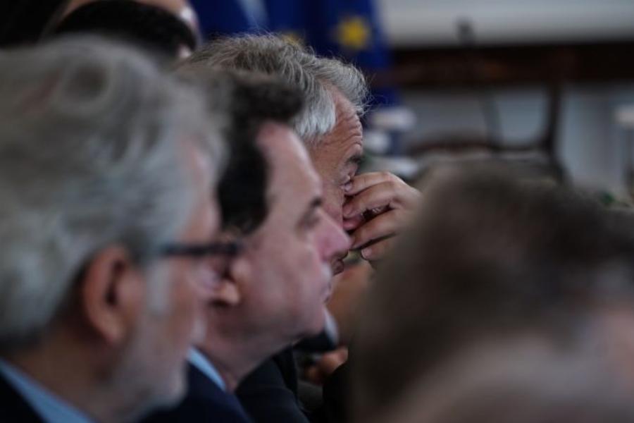 Συντετριμμένος ο Άδωνις Γεωργιάδης: Βαρύ το κλίμα στο υπουργικό συμβούλιο για τα Τέμπη