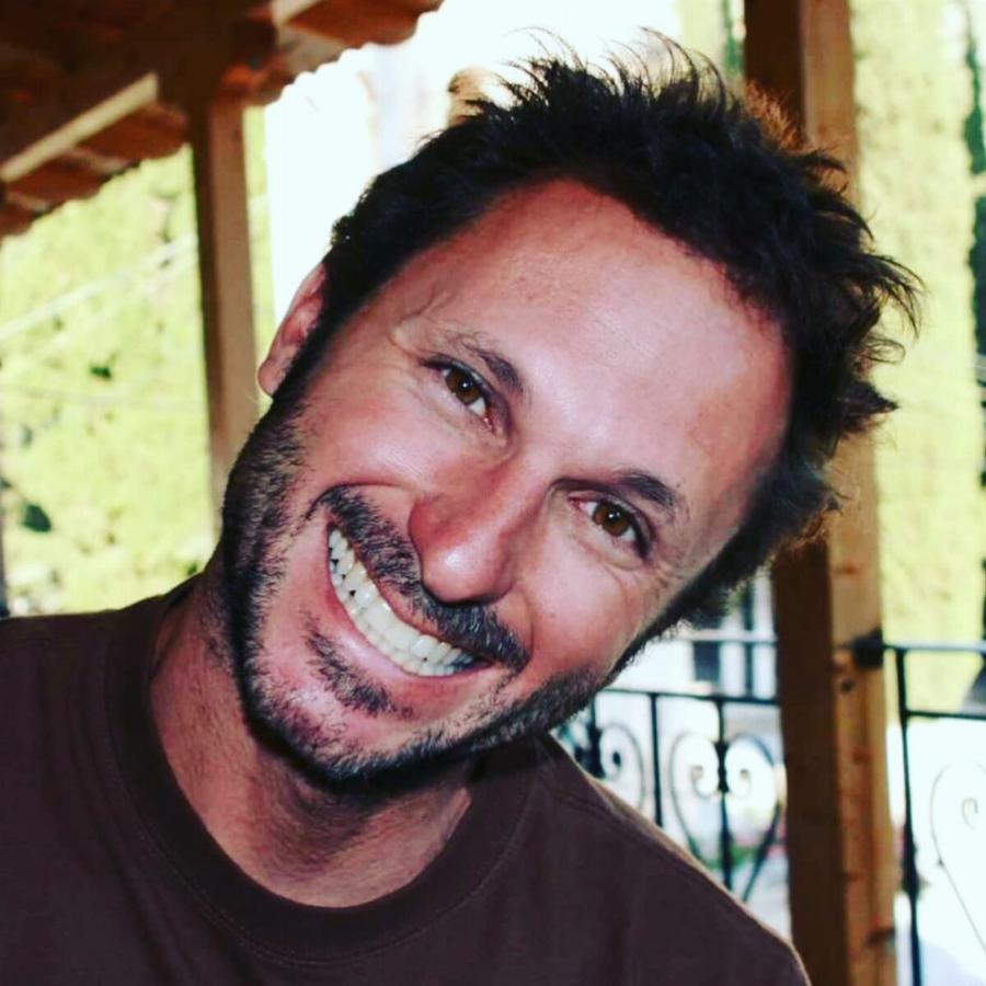 «Γροθιά στο στομάχι» η ανάρτηση του Μάριου Φραγκούλη για το πρόσωπο που «έχασε» στα Τέμπη: «Καλό ταξίδι σε έναν άλλο κόσμο»