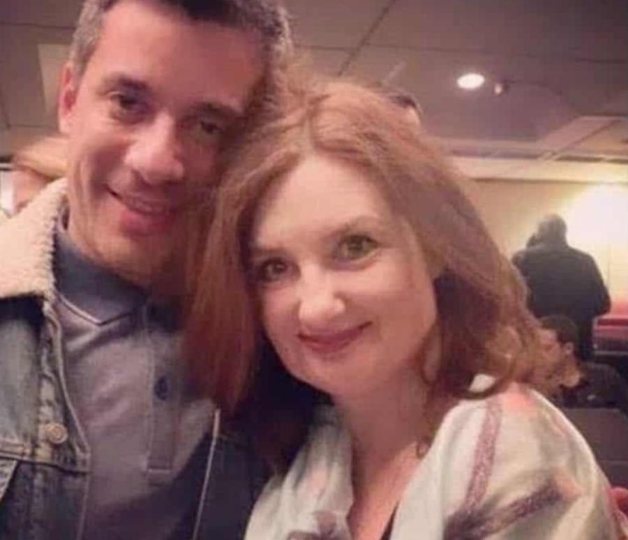 Έμεινε μακριά από τα “φώτα” και είναι αγνώριστη: Ούτε ο Ρώμας δεν θα αναγνώριζε τη 2η δασκάλα του “Καφέ της Χαράς”