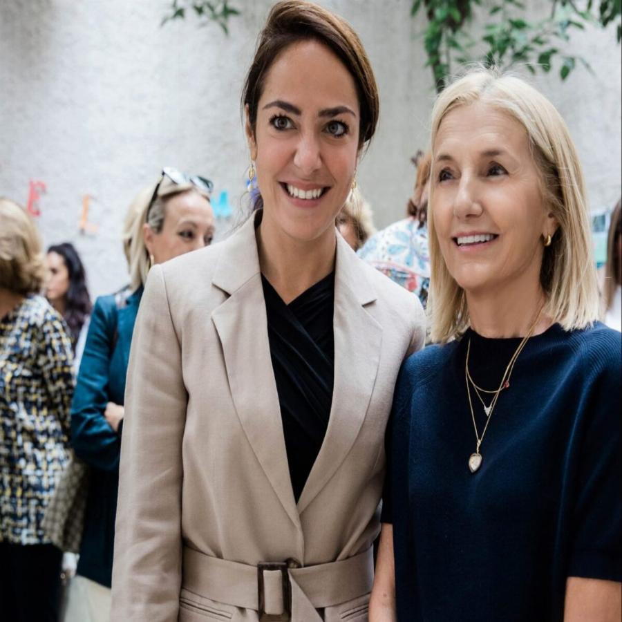 Στη θέση του πατέρα Αντωνίου: Η ζάμπλουτη πρόεδρος της «Κιβωτού του Κόσμου» και σύζυγος εφοπλιστή