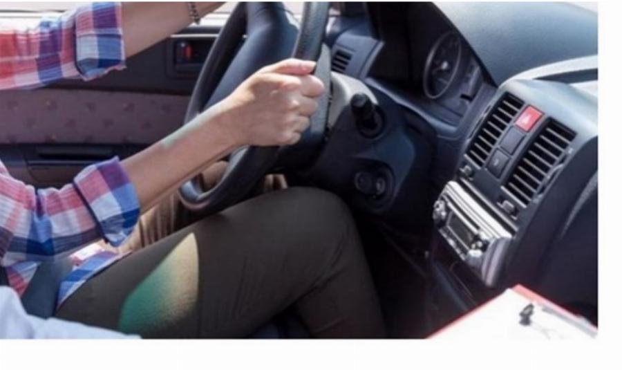 Αν το πείσμα είχε πρόσωπο: Πήρε δίπλωμα οδήγησης μετά από 960 τεστ και πλήρωσε συνολικά 12.000 ευρώ