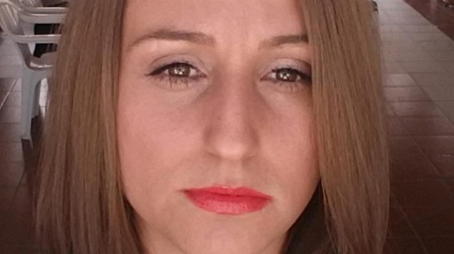 «Αφήνεις δυο μωρά ορφανά να κλαίνε μέσα στη νύχτα»: Αβάσταχτος ο πόνος για τον σύζυγο της στρατιωτικού που σκοτώθηκε στα Τέμπη