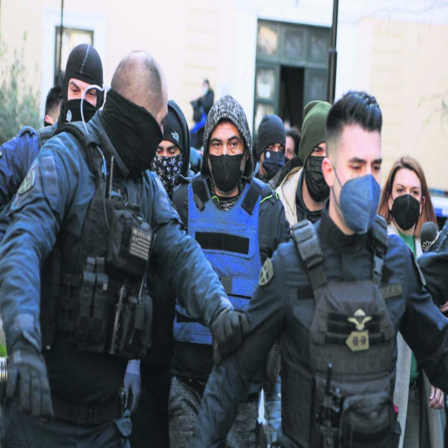 «Μετατοπίστηκε ο εγκέφαλός της»: Δύσκολες ώρες για την 41χρονη Όλγα που ξυλοκοπήθηκε άγρια από τον σύζυγό της