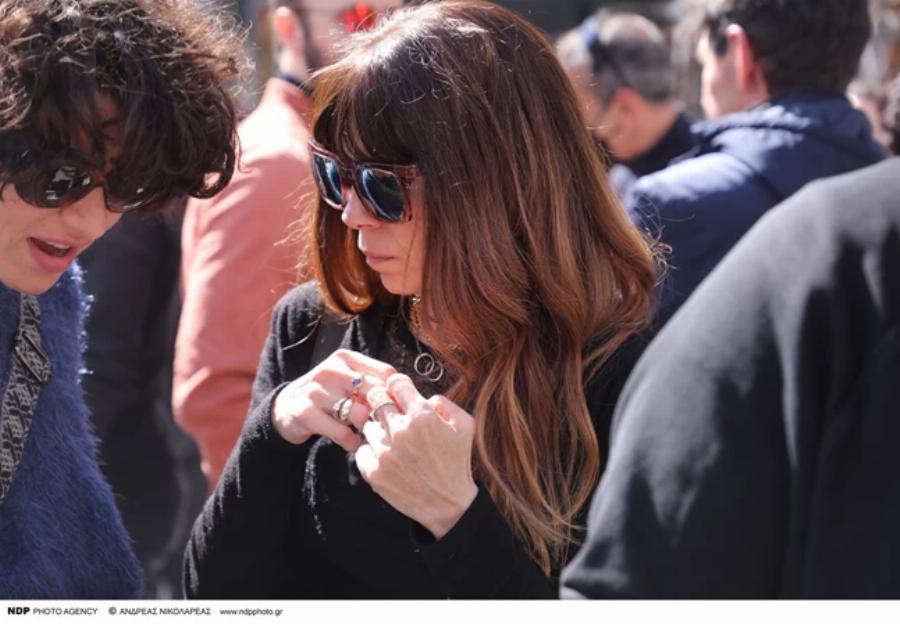 Ο καλλιτεχνικός κόσμος έδωσε το “παρών” για τα Τέμπη: Πολλοί γνωστοί ηθοποιοί και καλλιτέχνες στη συγκέντρωση