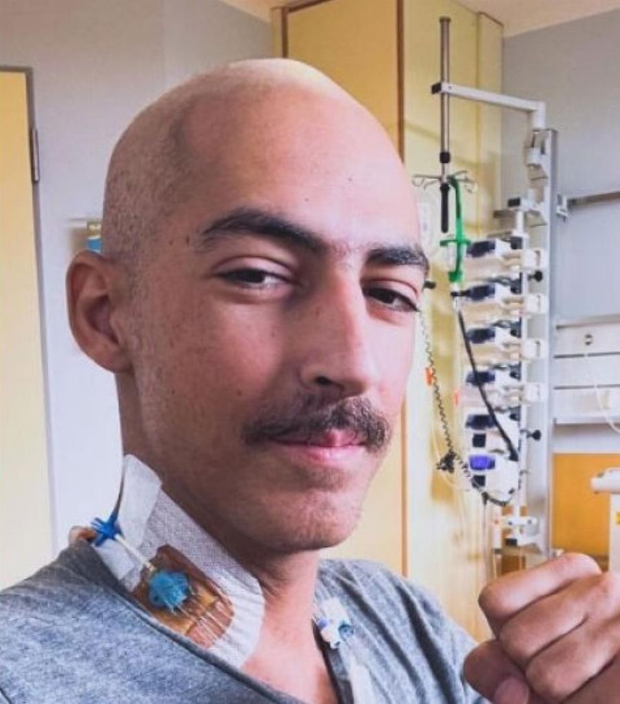 «Δάκρυσε» η Παναγία: Πέθανε στα 30 του γνωστός φωτογράφος, αφήνει πίσω του ένα ανήλικο παιδί