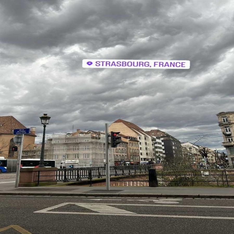 Εντυπωσιάζει η Κατερίνα Ζαρίφη: Η πρώτη ολόσωμη εικόνα μετά την απώλεια κιλών