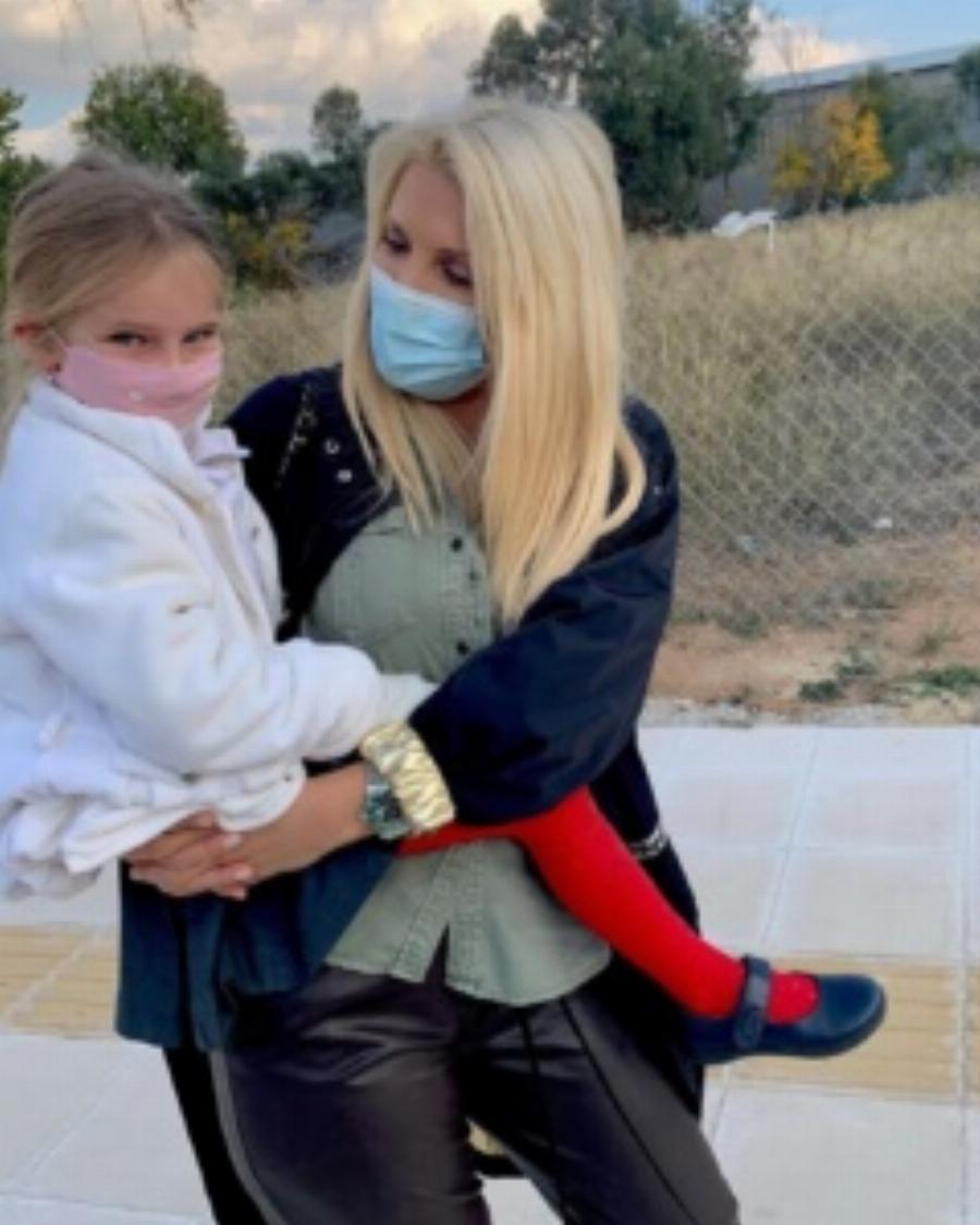 Μεγάλες χαρές στο σπίτι της Ελένης Μενεγάκη: Η κατάξανθη Μαρίνα έκλεισε τα 8 της χρόνια και ετοιμάζεται μεγάλη γιορτή