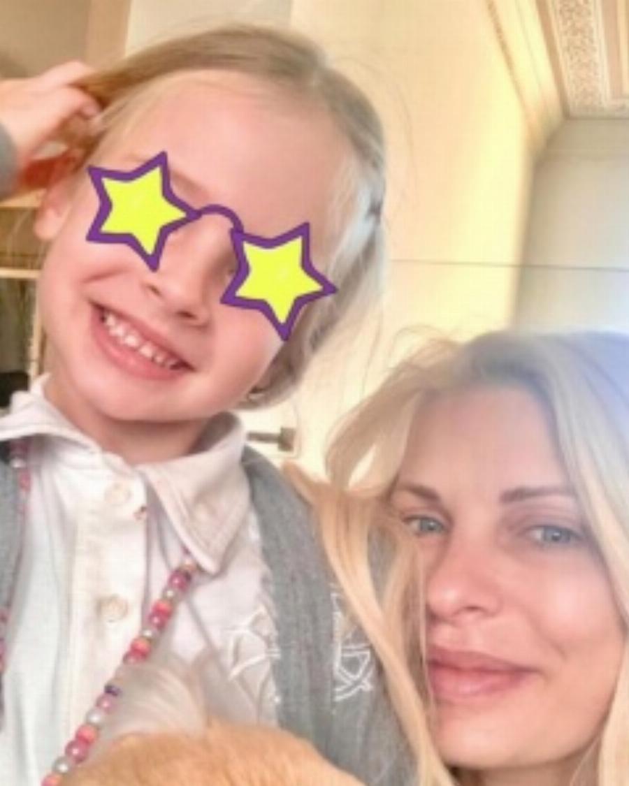 Μεγάλες χαρές στο σπίτι της Ελένης Μενεγάκη: Η κατάξανθη Μαρίνα έκλεισε τα 8 της χρόνια και ετοιμάζεται μεγάλη γιορτή