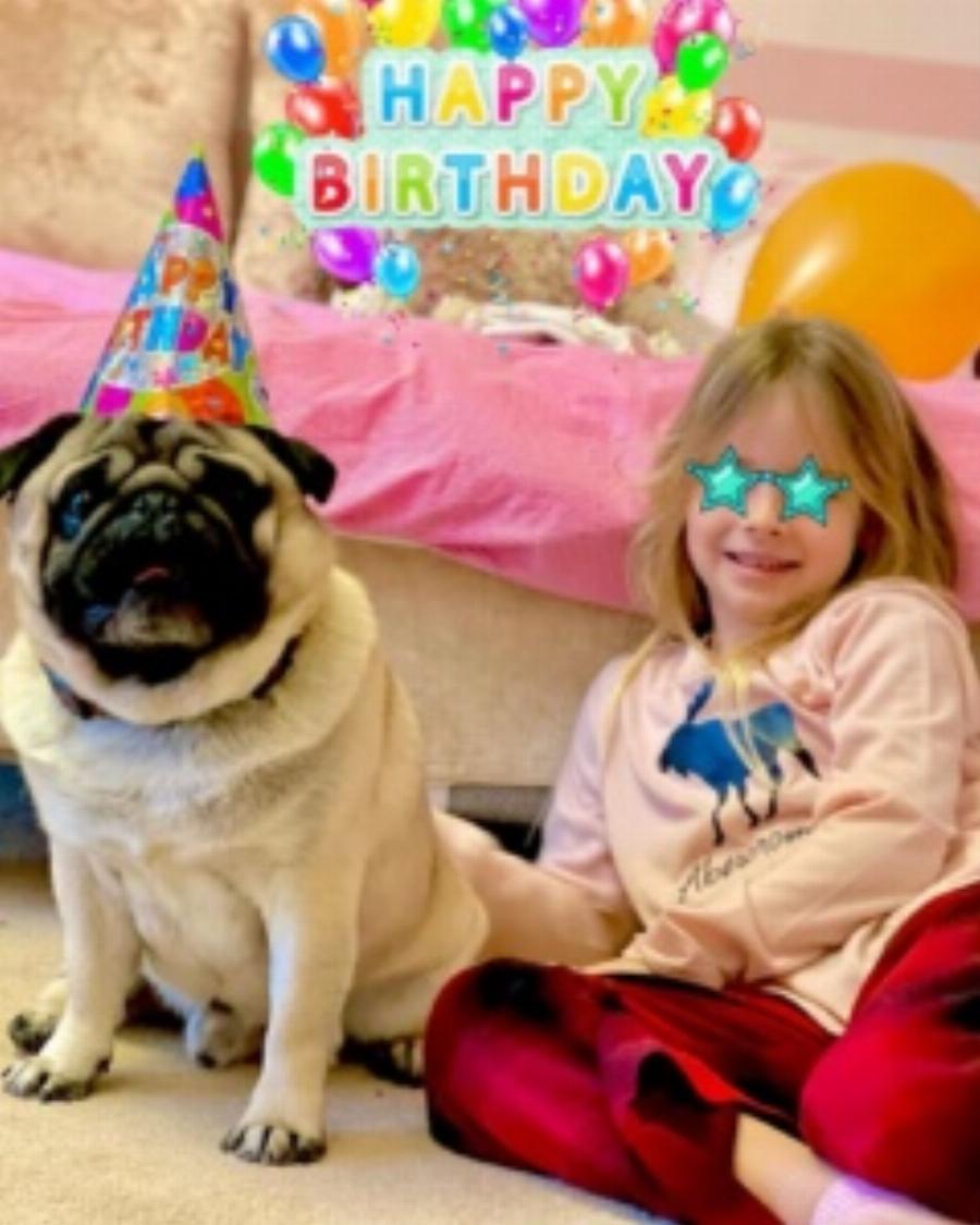 Μεγάλες χαρές για την Ελένη Μενεγάκη και τον Ματέο: Ετοιμασίες στο σπίτι τους για τα γενέθλια της μικρής Μαρίνας