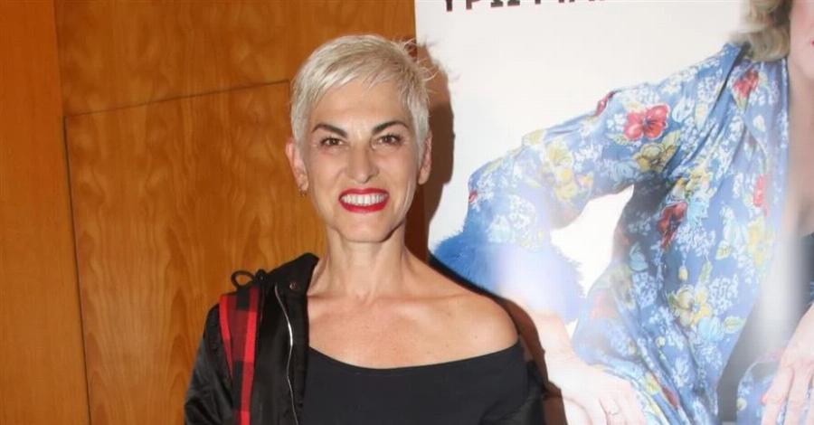 Η Ελένη Ψυχούλη εξομολογείται: «Είμαι τρελά ερωτευμένη με τον εαυτό μου σε όλη μου τη ζωή, δεν έχω ανάγκη να κάνω σχέσεις με άλλους»