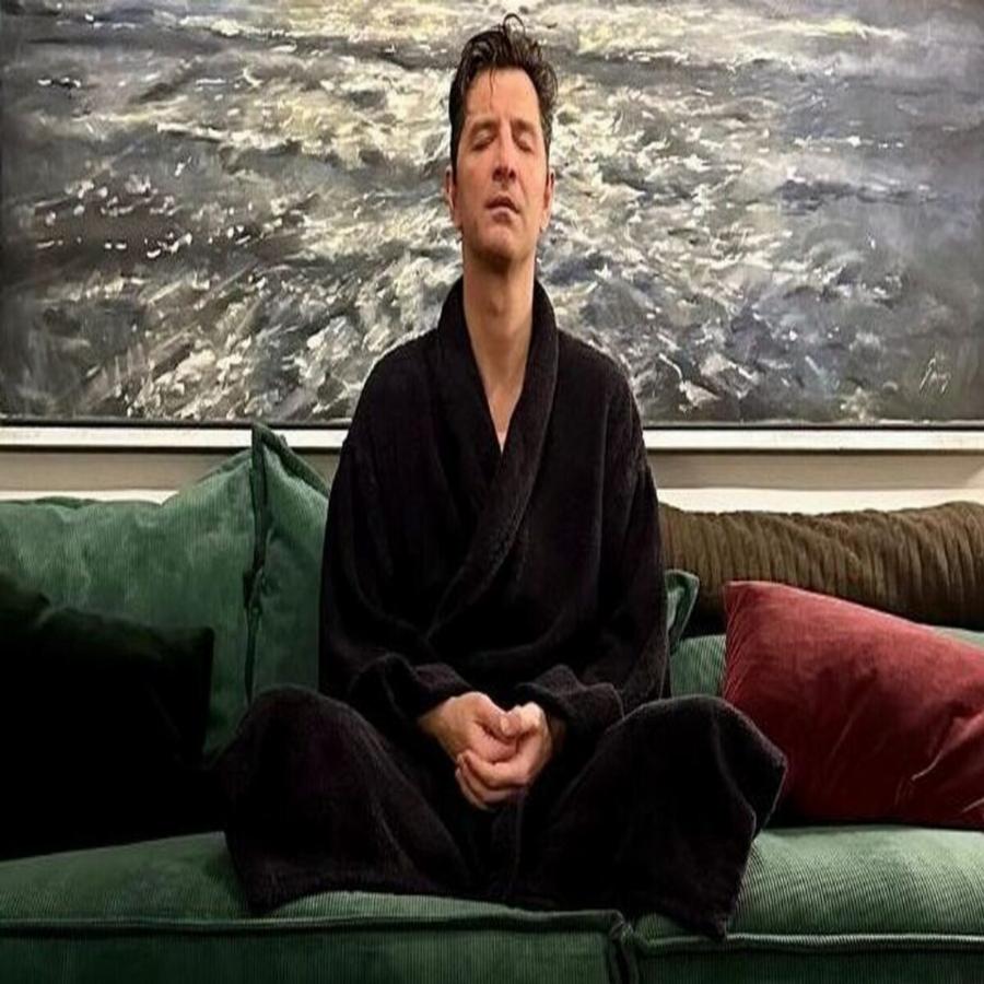 Περήφανος για τη μωβ ζώνη: Ο Σάκης Ρουβάς κάνει ζίου ζίτσου και οι συναθλητές του τον «μαστίγωσαν»