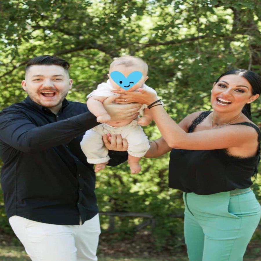 «Απασφάλισε» ο αδερφός της Αθηνάς: «Οι πολιτικοί προτίμησαν να μην σώσουν τους ανθρώπους αλλά να “φάνε” τα εκατομμύρια»