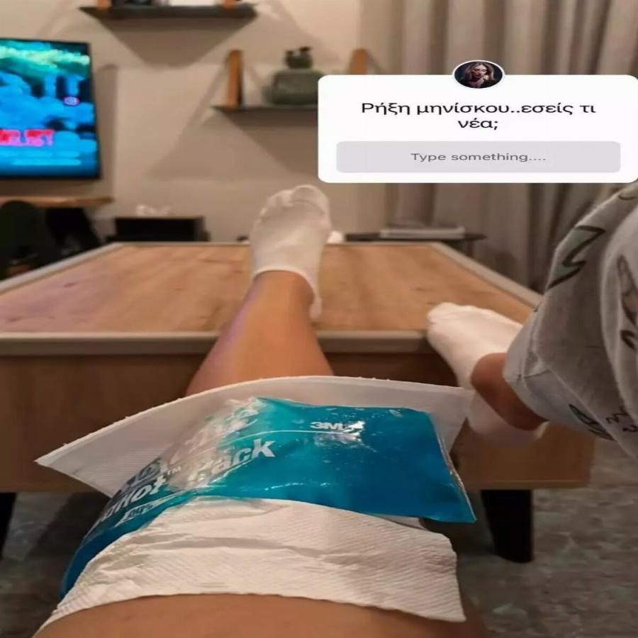 Στιγμές αγωνίας για την Αθηνά Οικονομάκου: Ανακοίνωσε τα δυσάρεστα με μια φωτογραφία που τους άφησε όλους άφωνους