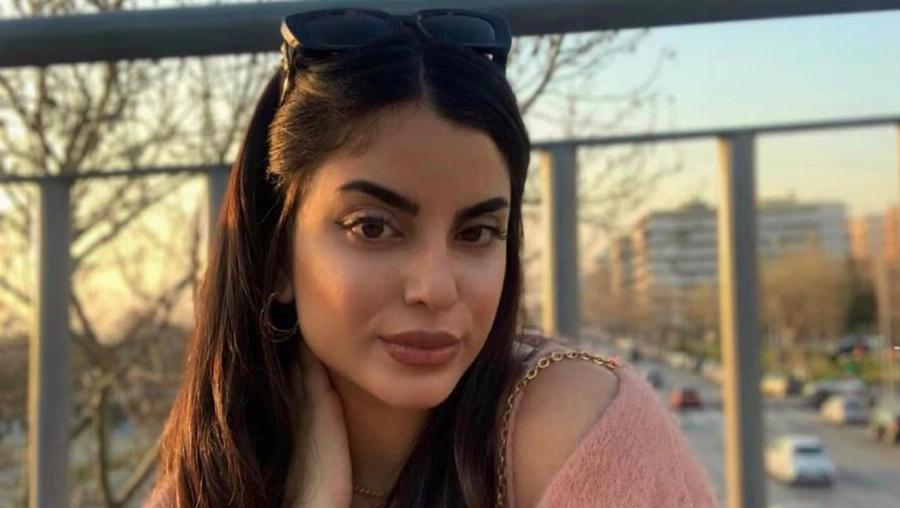 «Σου οφείλω μία συγγνώμη»: Κλαίει όλο το Ίντερνετ με τον καθηγητή της 24χρονης Αναστασίας που σκοτώθηκε στα Τέμπη