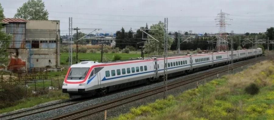 Η ανάρτηση που κάνει τον γύρο του διαδικτύου: «Ο μπαμπάς μου ήταν 35 χρόνια μηχανοδηγός»