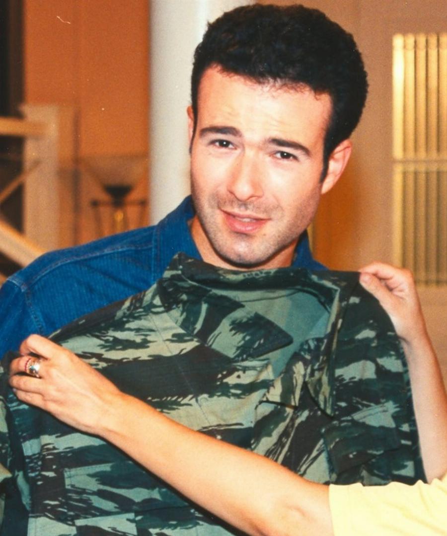 Η εξομολόγηση του Θανάση Ευθυμιάδη: «Στο Dolce Vita ήμουν χάλια, στην πρεμιέρα η κοπέλα μου έφυγε, σκούπιζα τα δάκρυά μου πριν από τις σκηνές»