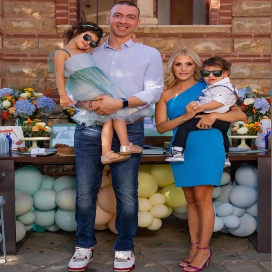 Συγκινεί η Δώρα Τσαμπάζη: Η δύσκολη στιγμή που έπρεπε να ανακοινώσει στην κόρη της ότι πέθανε ο μπαμπάς της