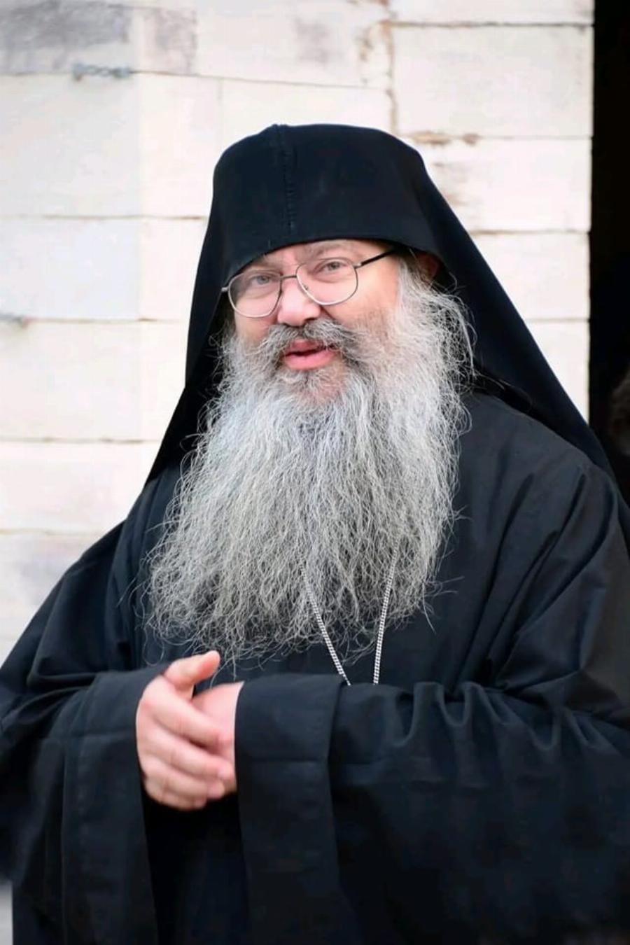 Δυσάρεστα νέα στο Άγιο Όρος: Εκοιμήθη ο Γέροντας Εφραίμ, έχασε τη μάχη με τον καρκίνο