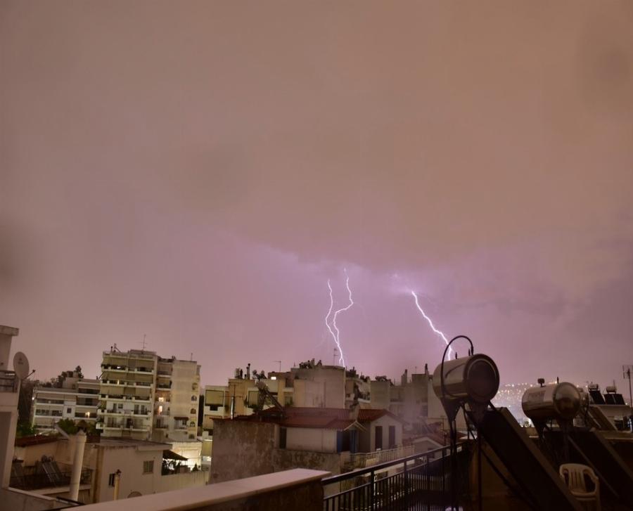 Ο καιρός “τρελάθηκε”: Έρχεται νέο κύμα κακοκαιρίας με βροχές και βοριάδες – Η πρόγνωση του Μαρουσάκη