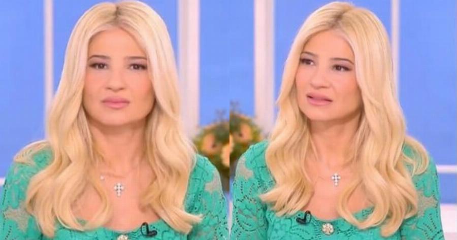 «Δεν έχω την άδεια να το μεταφέρω, αλλά θα το κάνω…»: Η αποκάλυψη της Φαίης Σκορδά για την Έλενα Παπαρίζου