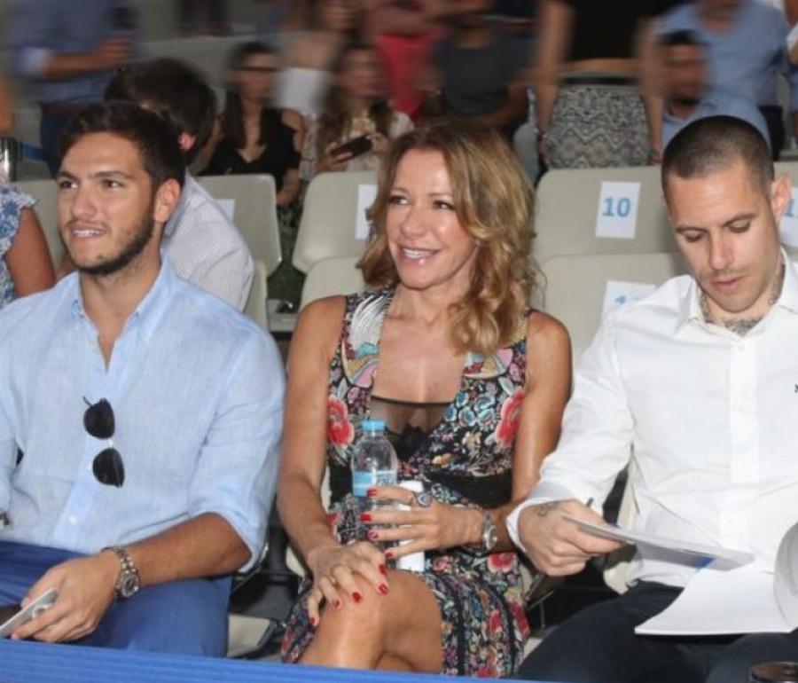 Αγνώριστος ο Φίλιππος Κούρκουλος: Ο μικρός γιος του Νίκου Κούρκουλου έγινε 24 ετών και είναι ίδιος με τον πατέρα του