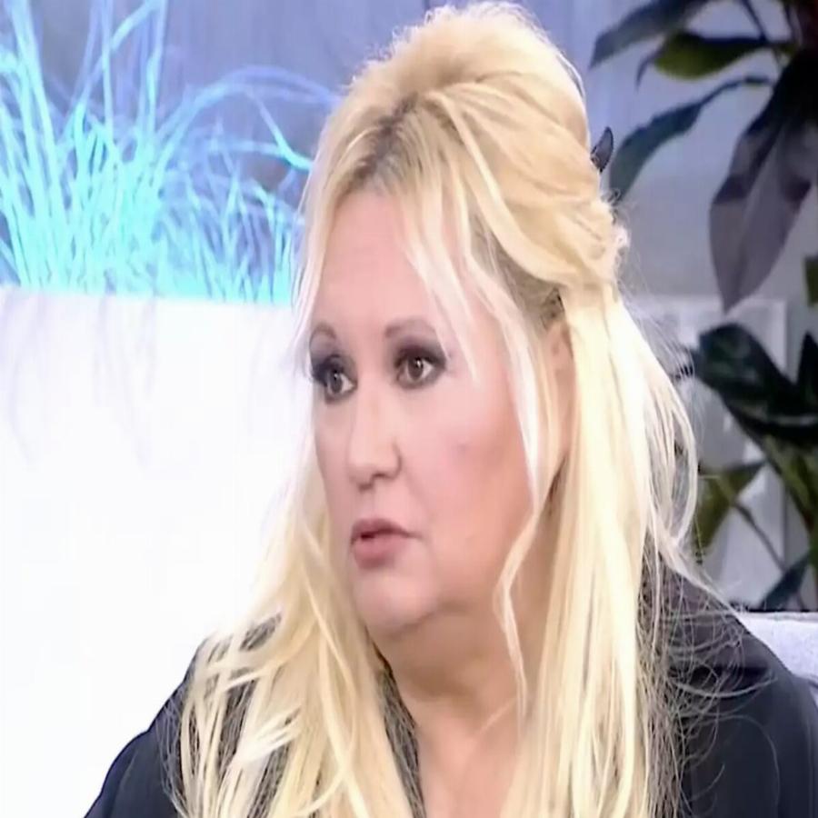 Καίτη Φίνου για Τέμπη: «Θέλω να μάθω πώς ταυτοποιήθηκαν τόσο γρήγορα διαμελισμένα και καμένα κοrμιά»