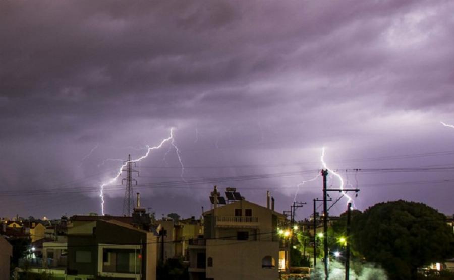 Βροχές και παγωνιά στην Αττική: Νέο έκτακτο δελτίο της ΕΜΥ προειδοποιεί για ισχυρά καιρικά φαινόμενα