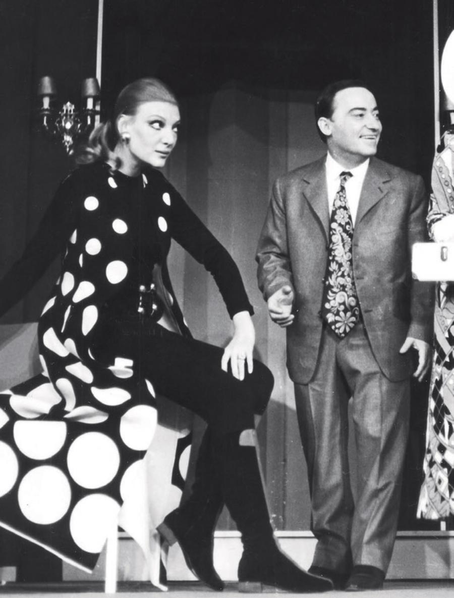 Μάρω Κοντού: Η σταρ του κινηματόγραφου, ο φαντασμαγορικός γάμος με τον Ντίντη, το νυφικό Dior και η απιστία με τη Βουγιουκλάκη