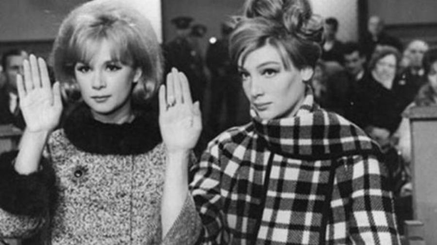 Μάρω Κοντού: Η σταρ του κινηματόγραφου, ο φαντασμαγορικός γάμος με τον Ντίντη, το νυφικό Dior και η απιστία με τη Βουγιουκλάκη